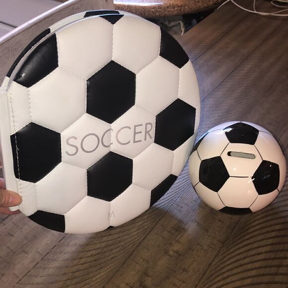 🥅 ⚽️ Soccer ⚽️ Set Vegan Leather Book with Pele Stars ⭐️ of Soccer Ball Bank 🏦 - Picture 7 of 17